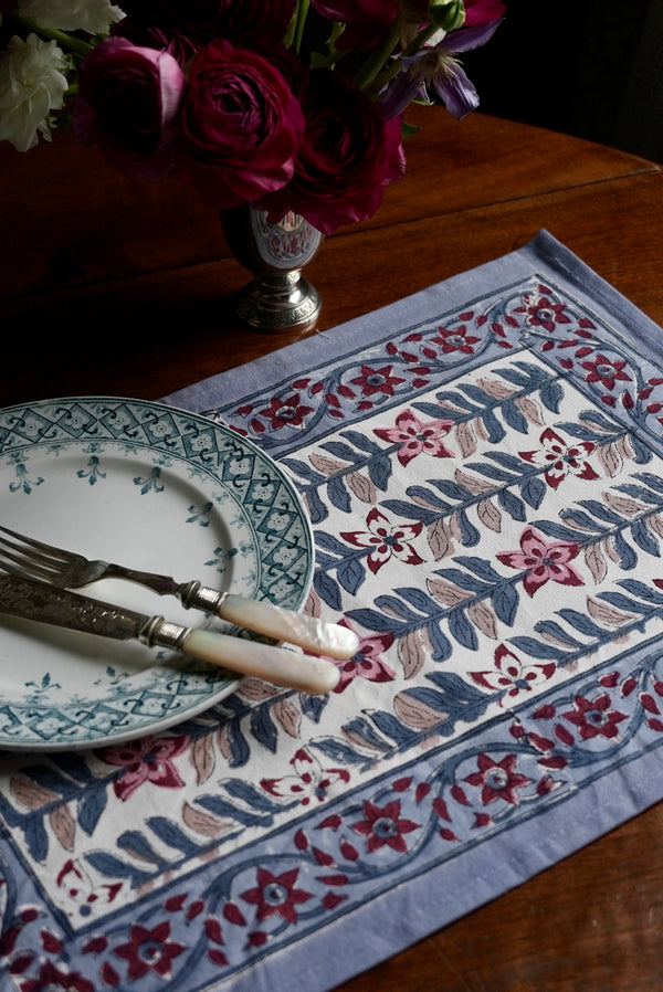 Set de Table Floral en Coton Bleu Lavande Imprimé à la Main avec Motifs Fleuris | pur coton| Block print | 32 x 49 cm|bohème chic