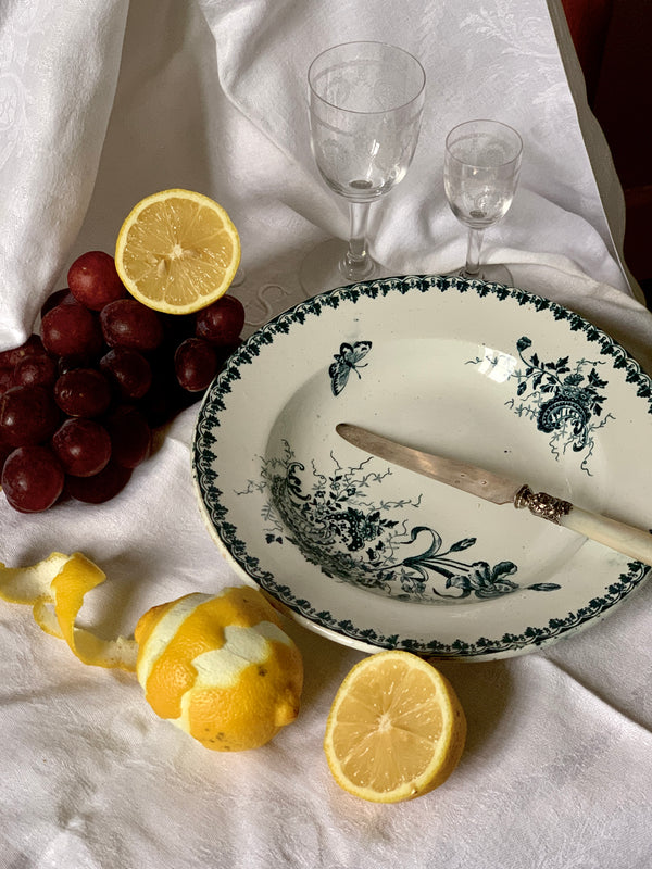4 assiettes creuses St Amand LouisXV